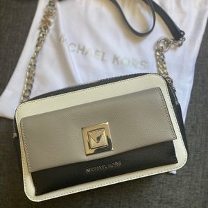 Michael Kors small purse